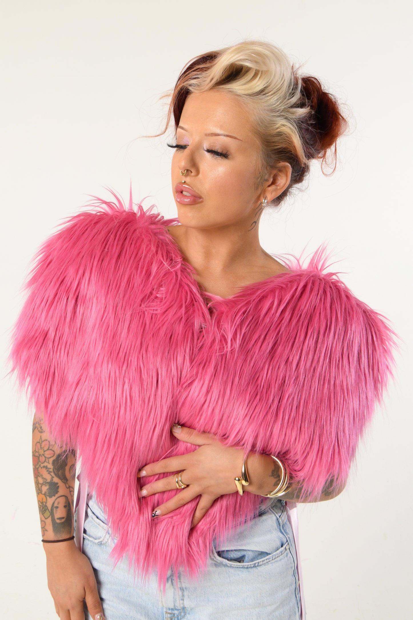 Rent our Faux Fur Heart Gilet - ONE SIZE