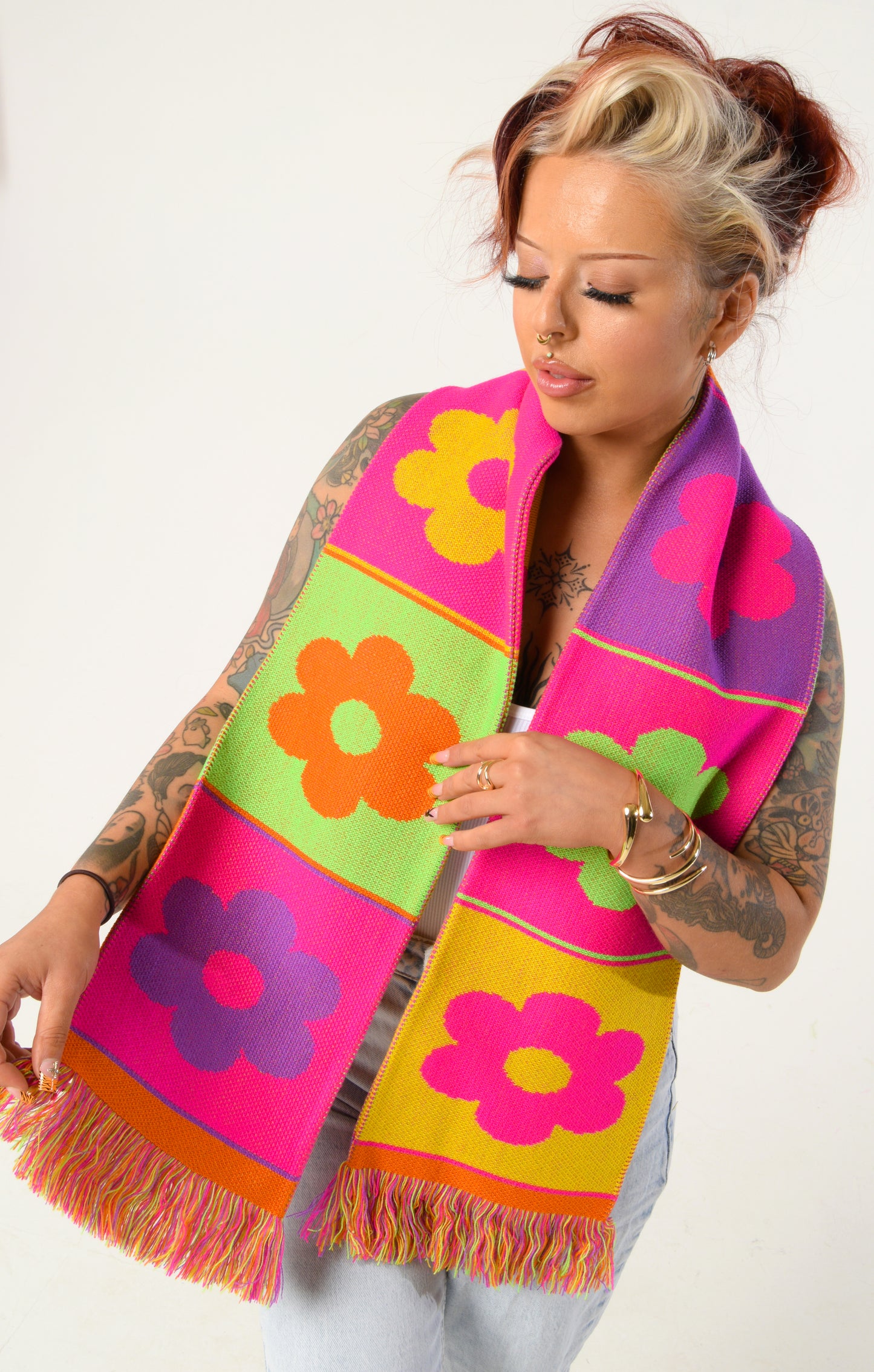 Daisy Knit Scarf