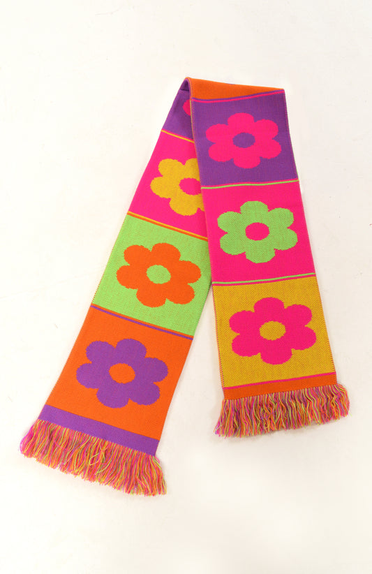 Daisy Knit Scarf